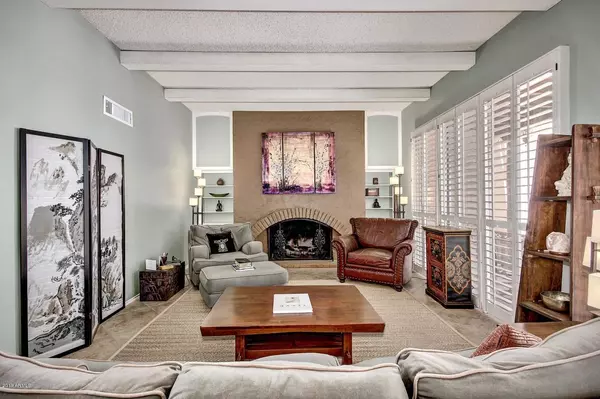 1020 N SIERRA HERMOSA Drive, Litchfield Park, AZ 85340