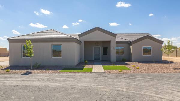 715 W SILVERDALE Road, San Tan Valley, AZ 85143