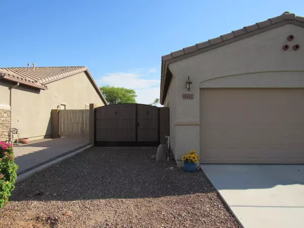 Peoria, AZ 85383,9943 W JESSIE Lane