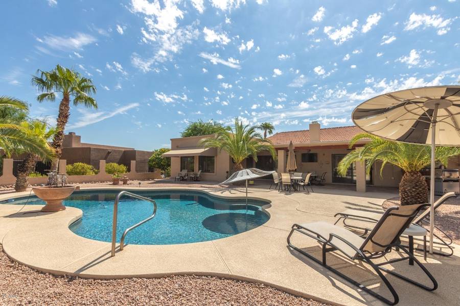 10457 N NICKLAUS Drive, Fountain Hills, AZ 85268