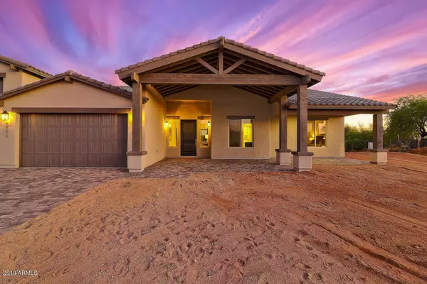 Cave Creek, AZ 85331,6428 E Mark Lane #Lot 1