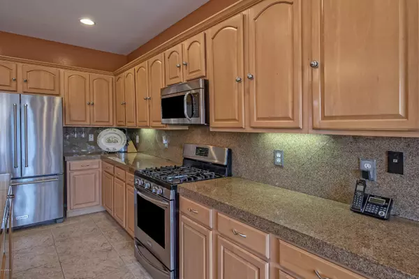 3357 W SOUSA Drive, Anthem, AZ 85086