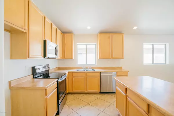 Avondale, AZ 85392,4621 N 123RD Drive