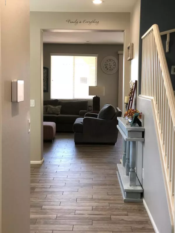 Tolleson, AZ 85353,10411 W PAPAGO Street