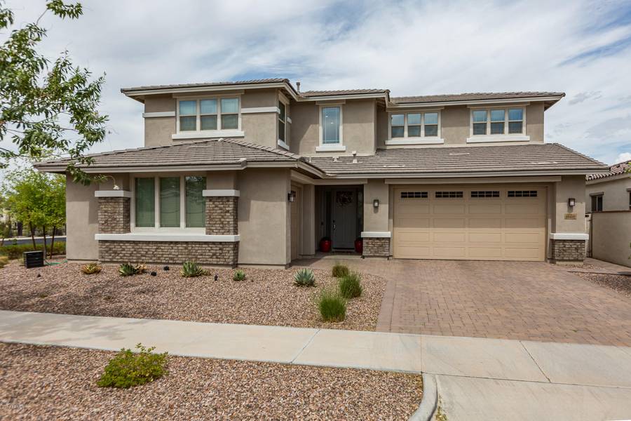 10422 E LINCOLN Avenue, Mesa, AZ 85212