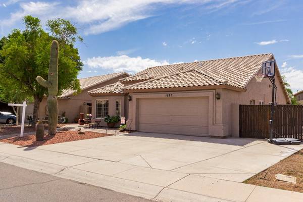 Gilbert, AZ 85233,1687 W ENCINAS Street