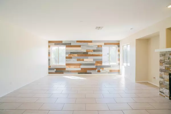 Litchfield Park, AZ 85340,5420 N 137TH Avenue