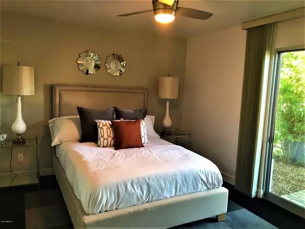 Phoenix, AZ 85018,4629 E EARLL Drive