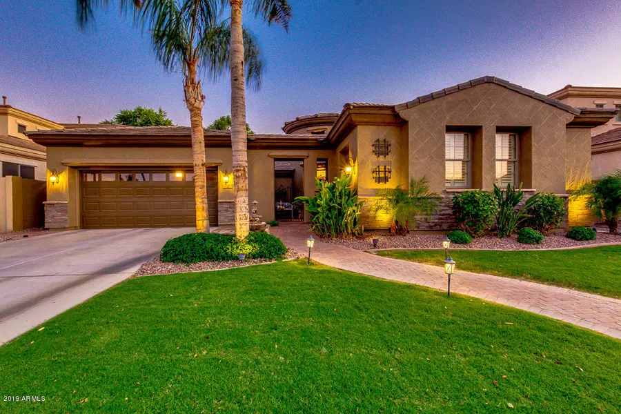 3249 E GOLDFINCH Way, Chandler, AZ 85286