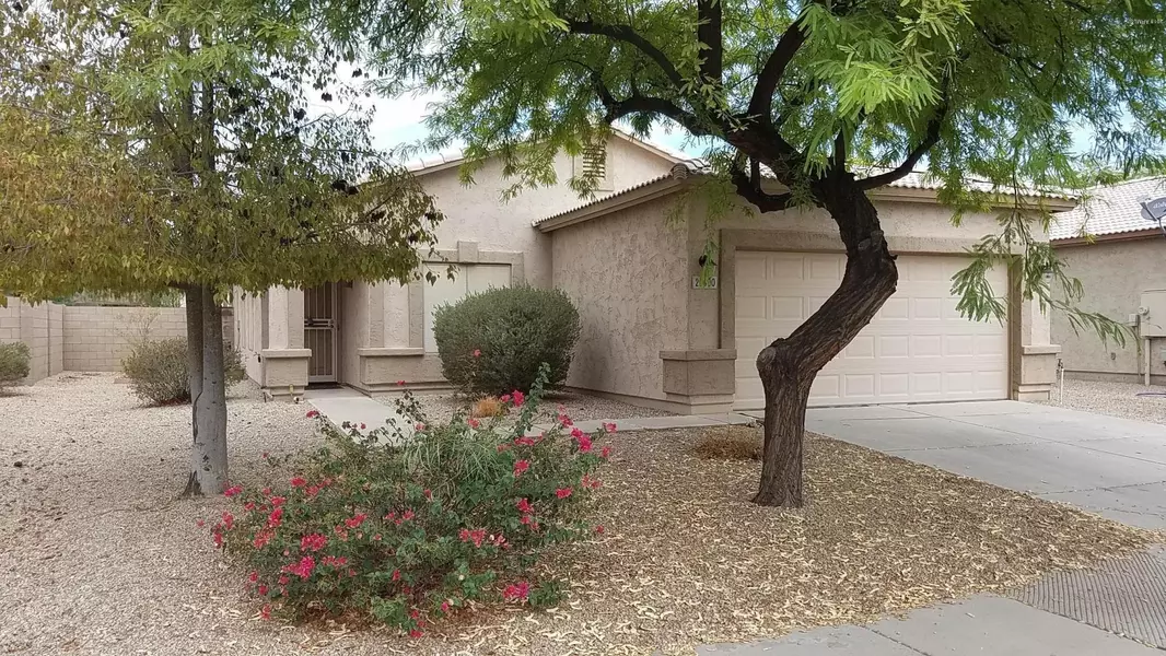 29400 N BROKEN SHALE Drive, San Tan Valley, AZ 85143