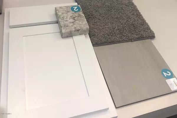 Tolleson, AZ 85353,10414 W CROWN KING Road