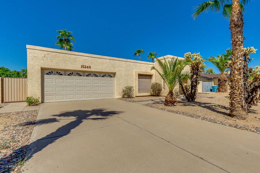 16246 N 45TH Drive, Glendale, AZ 85306