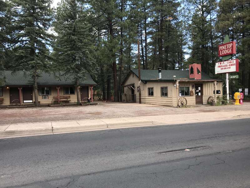 593 E WHITE MOUNTAIN Boulevard, Pinetop, AZ 85935