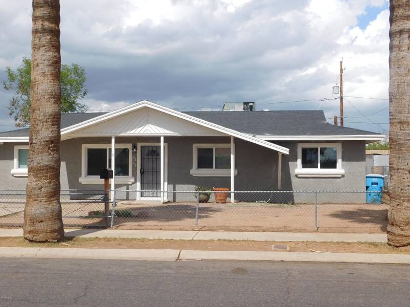 4218 W LATHAM Street, Phoenix, AZ 85009