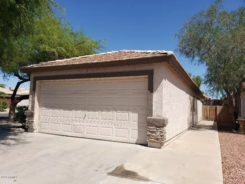 4727 N 84TH Lane, Phoenix, AZ 85037