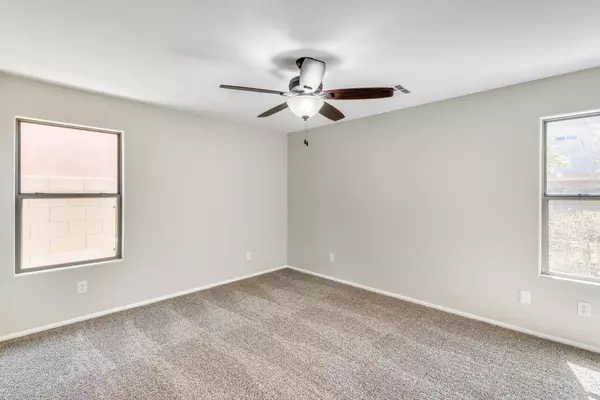Tolleson, AZ 85353,10221 W HESS Street