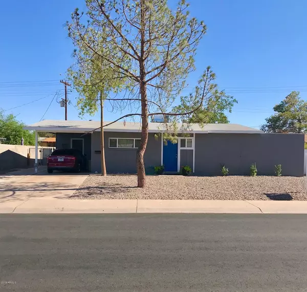 7649 W WHITTON Avenue, Phoenix, AZ 85033