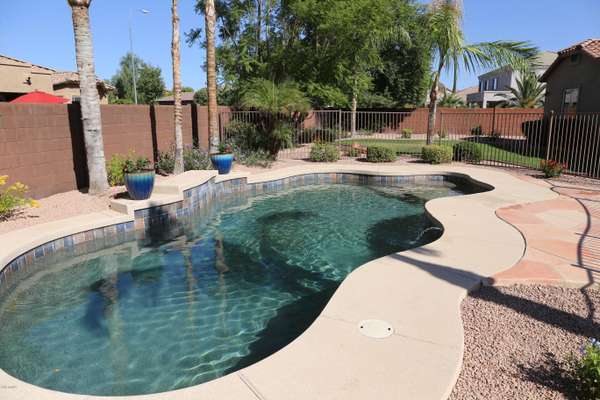 Chandler, AZ 85249,872 E BIRCHWOOD Place