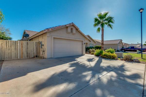 Glendale, AZ 85308,7711 W ESCUDA Drive