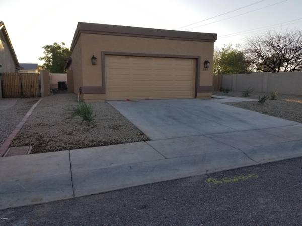 Apache Junction, AZ 85120,1597 S Apache Drive