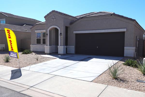 Maricopa, AZ 85138,17072 N ROSA Drive