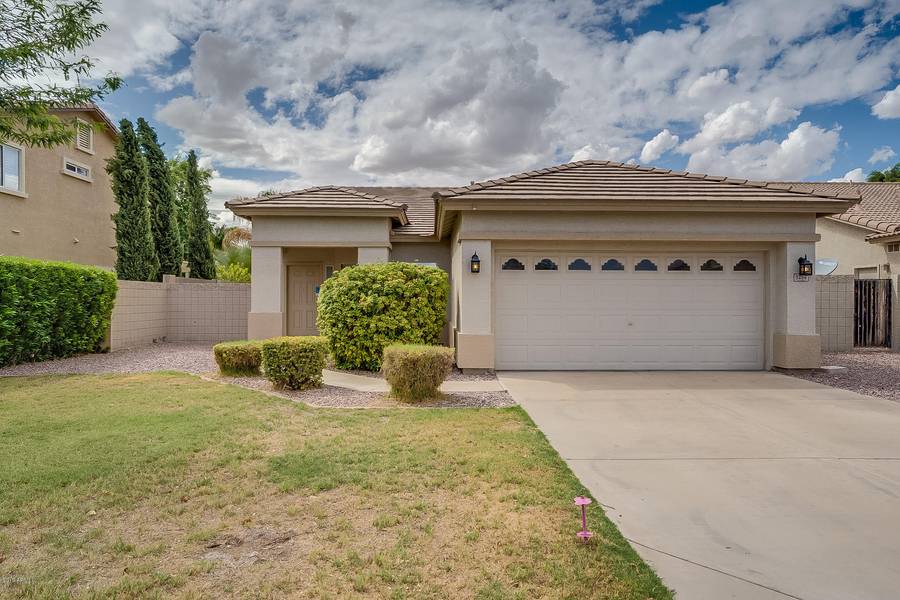 3254 S WADE Drive, Gilbert, AZ 85297