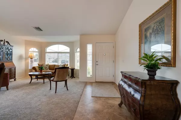 San Tan Valley, AZ 85140,3756 E Meadow Mist Lane