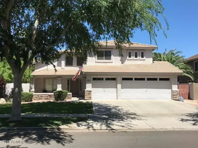 3324 E WASHINGTON Avenue, Gilbert, AZ 85234