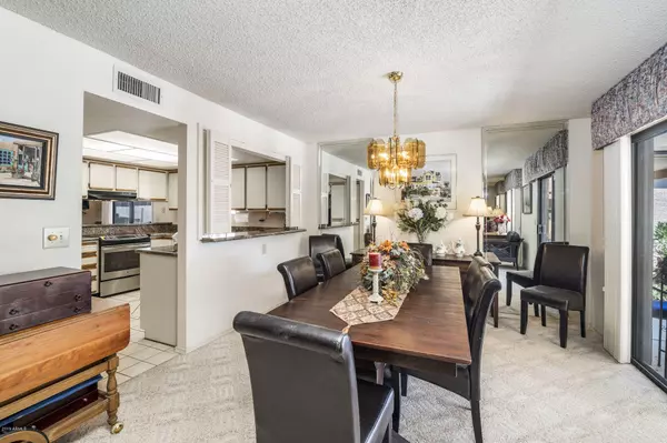 Sun Lakes, AZ 85248,10309 E SILVERTREE Court