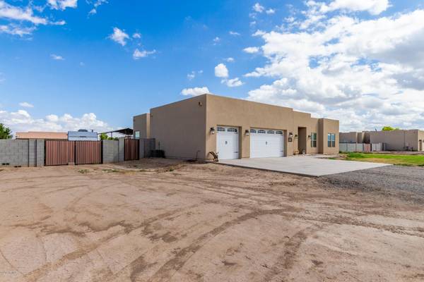 Buckeye, AZ 85326,7235 S 221ST Avenue