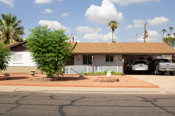 1016 E MILLETT Avenue, Mesa, AZ 85204