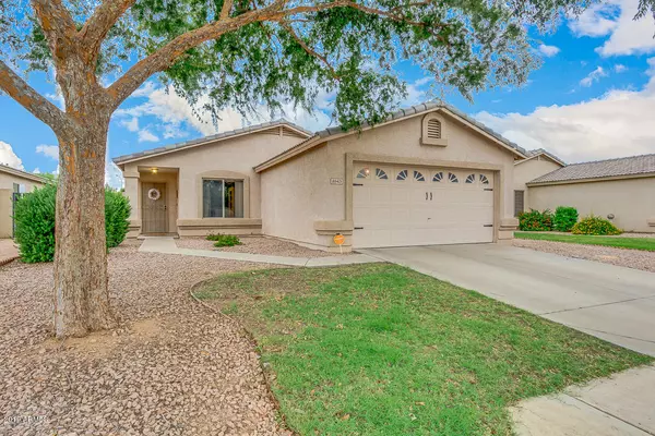 Mesa, AZ 85208,8943 E BIRCHWOOD Circle