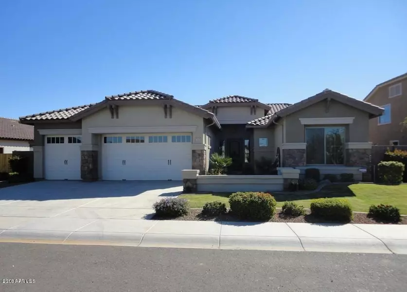 5525 S CARDINAL Street, Gilbert, AZ 85298