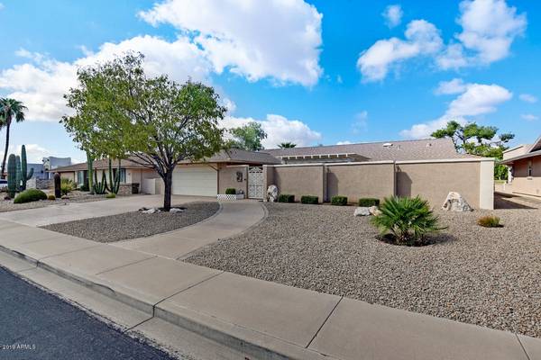 18614 N CONQUISTADOR Drive, Sun City West, AZ 85375