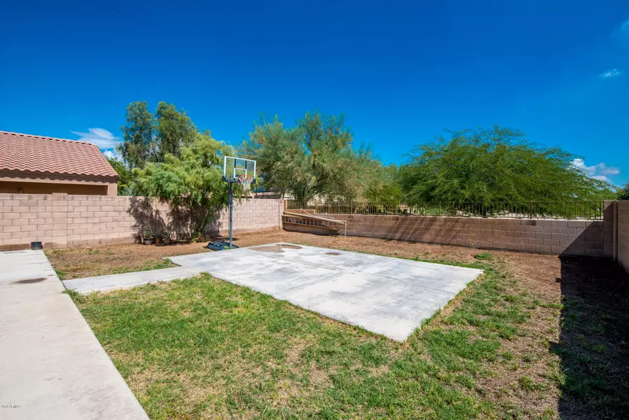 5563 S 240TH Drive, Buckeye, AZ 85326