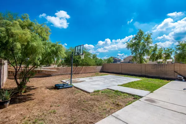 Buckeye, AZ 85326,5563 S 240TH Drive