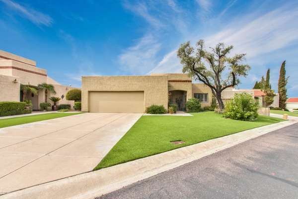 Phoenix, AZ 85016,2626 E ARIZONA BILTMORE Circle #44