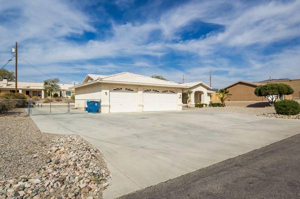 Lake Havasu City, AZ 86406,4045 W CARLSBAD Drive