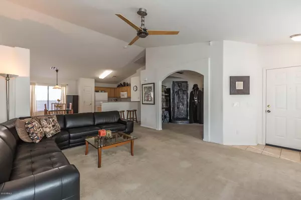 Phoenix, AZ 85042,2629 E BEVERLY Road
