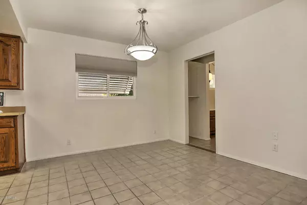 Mesa, AZ 85205,316 N 58TH Street