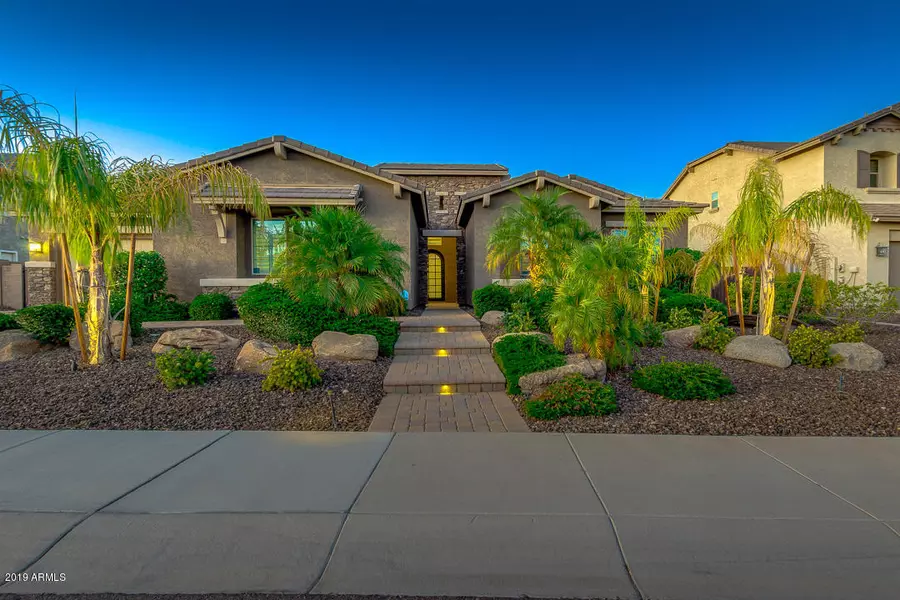 9406 W VIA MONTOYA Drive, Peoria, AZ 85383