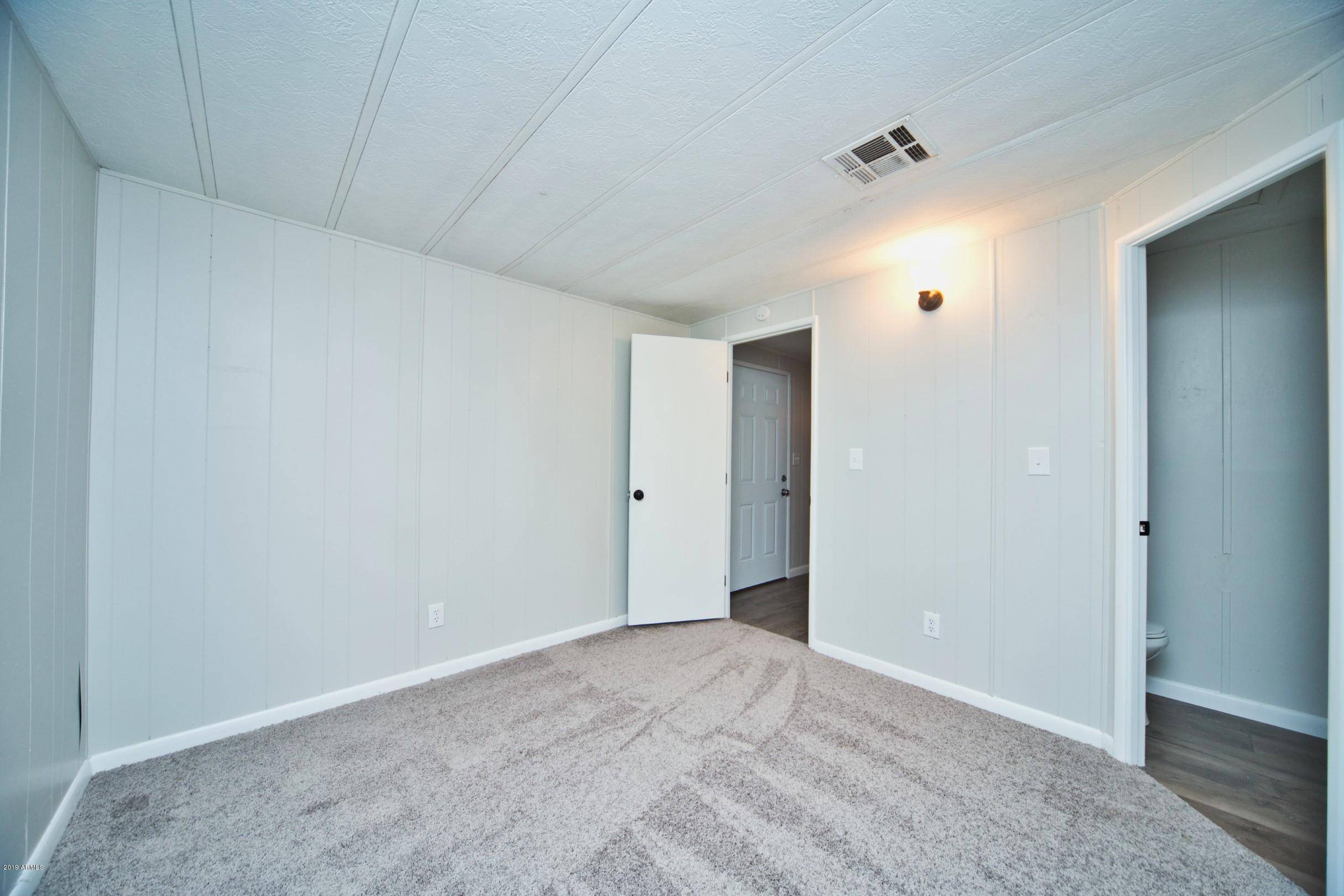 Wittmann, AZ 85361,33432 N 223RD Drive
