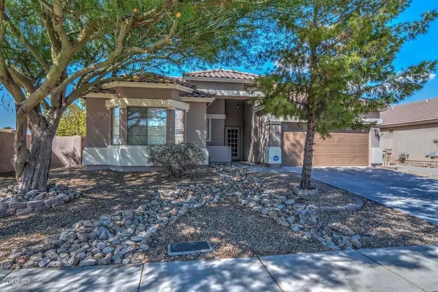 6844 W Citrus Way, Glendale, AZ 85303