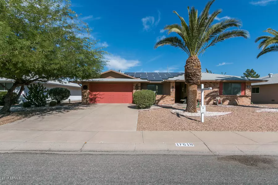 17618 N BUNTLINE Drive, Sun City West, AZ 85375