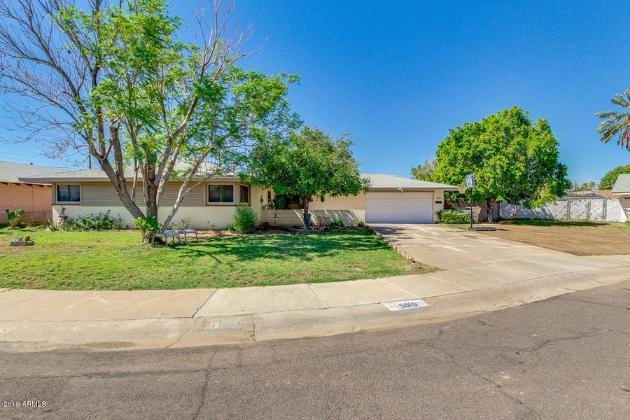 5010 N 60TH Drive, Glendale, AZ 85301