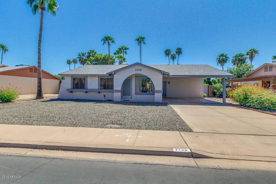 2139 W OBISPO Avenue, Mesa, AZ 85202