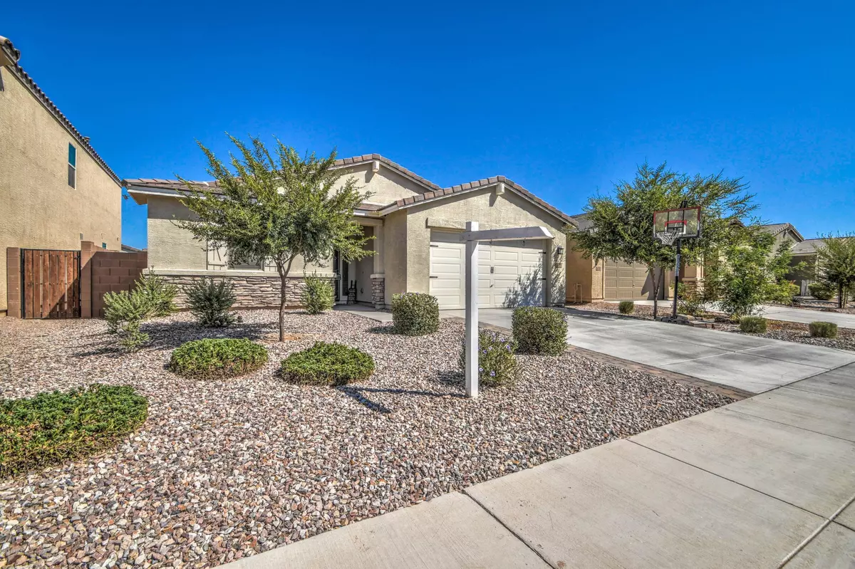 San Tan Valley, AZ 85140,672 W CARLSBAD Drive