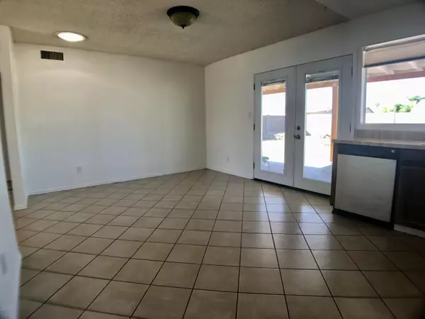 Mesa, AZ 85202,2239 W Plata Avenue