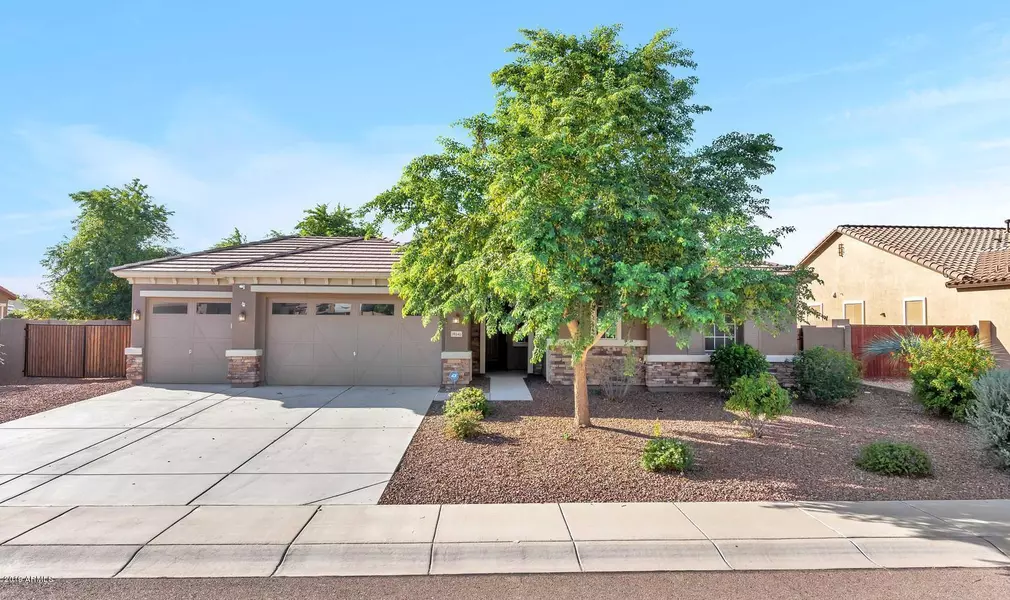 18545 W LUKE Avenue, Litchfield Park, AZ 85340