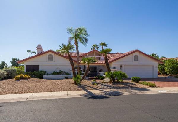 21002 N DESERT SANDS Drive, Sun City West, AZ 85375